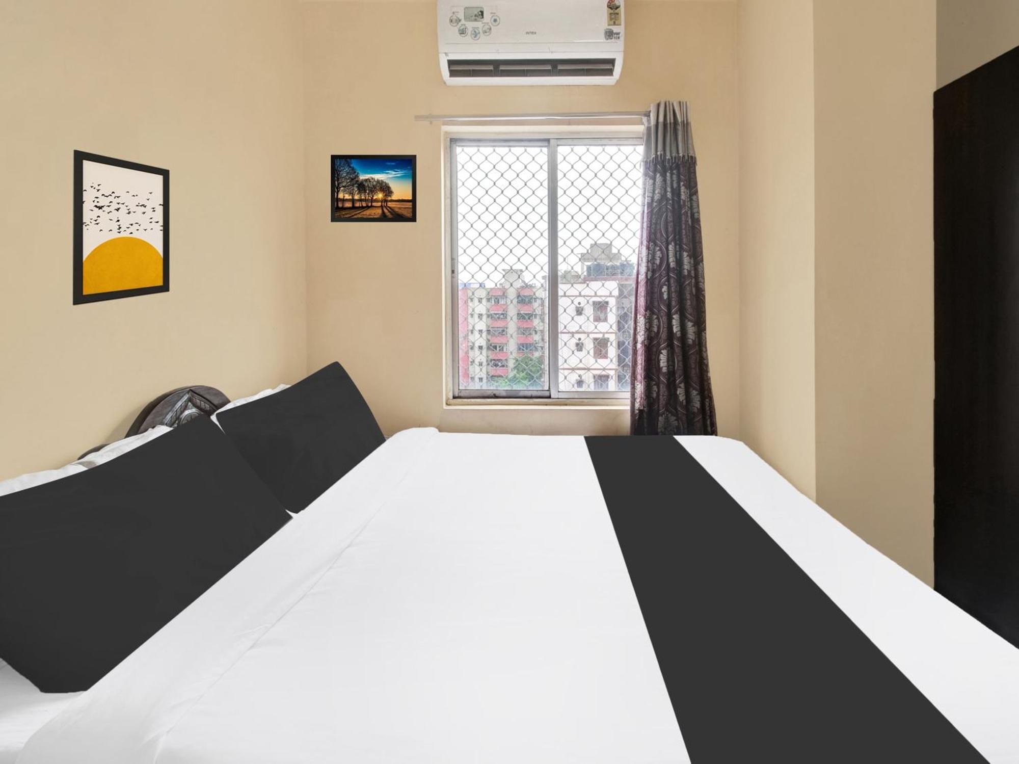 Super Hotel O Maligaon Adabari Guwahati Exterior foto